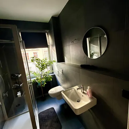 Modern Living - In Lindenau Λειψία